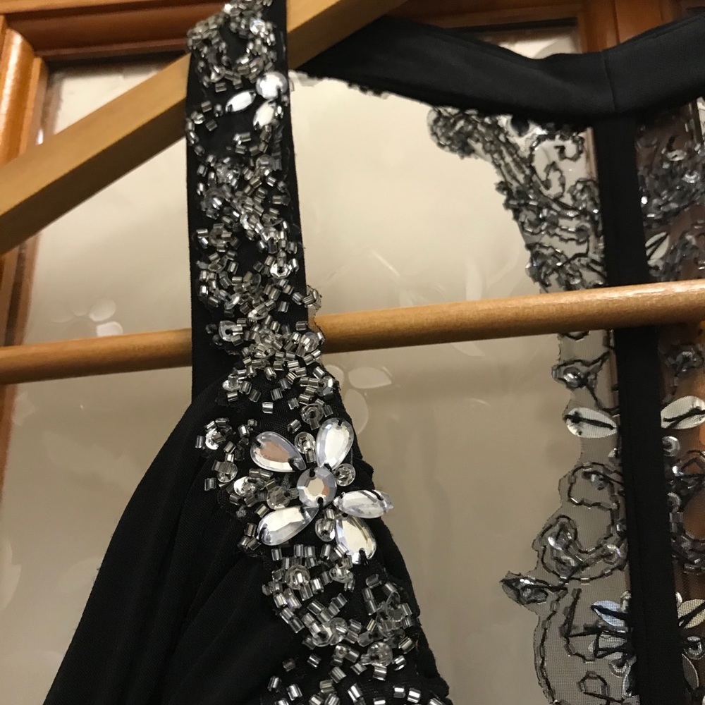 NWT Gorgeous NV Couture Evening Gown - Picture 5 of 11